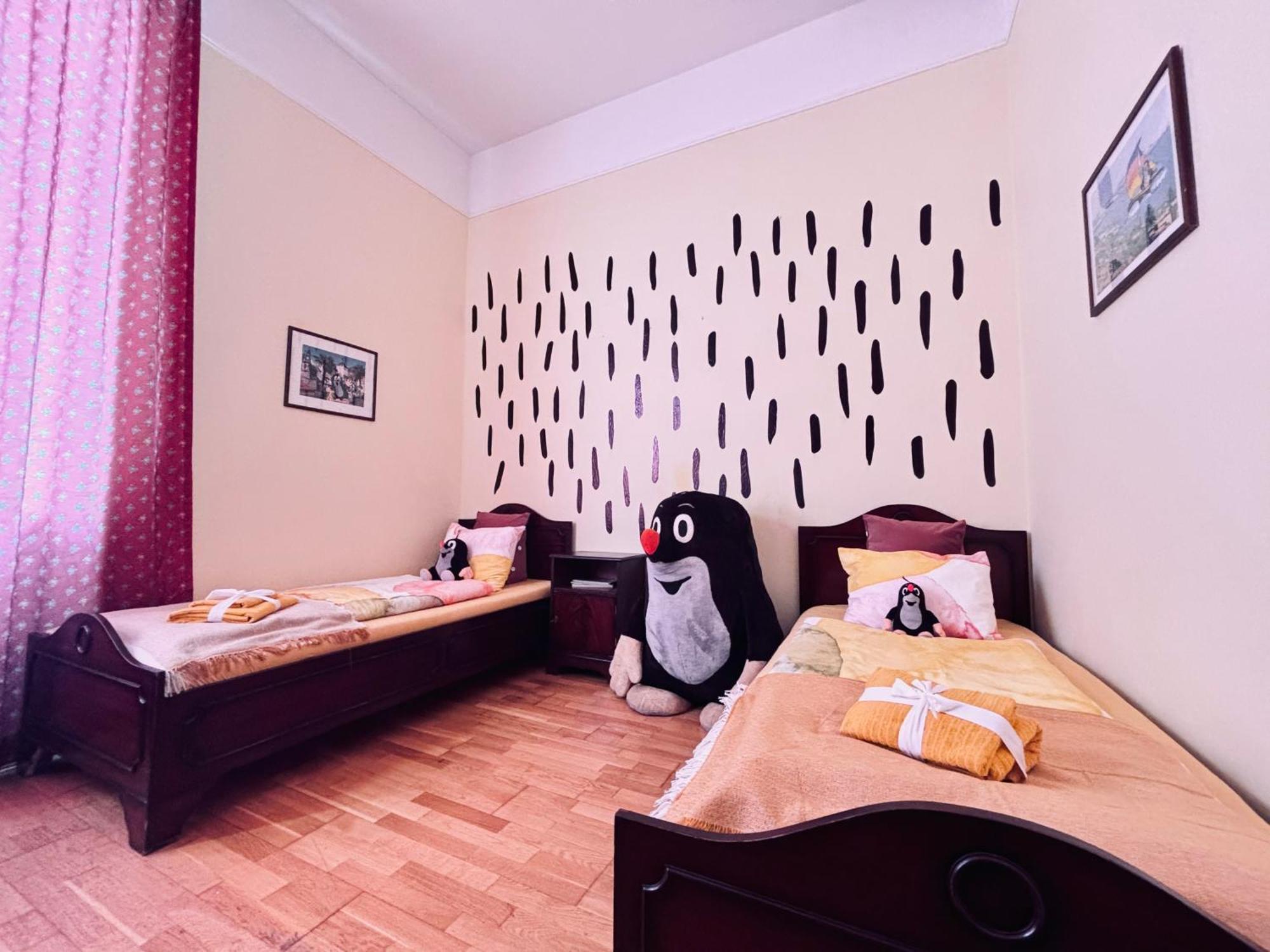 Krtek , 2 Beds, Theme Room, Free Parking Karlovy Vary Exterior photo